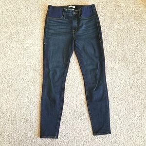 Good American Maternity Jeans